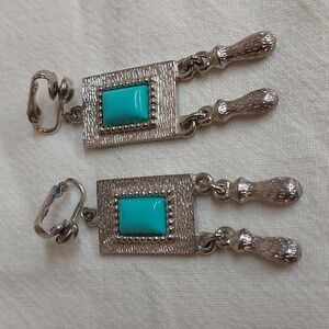 Turquoise colored Dangle Earrings